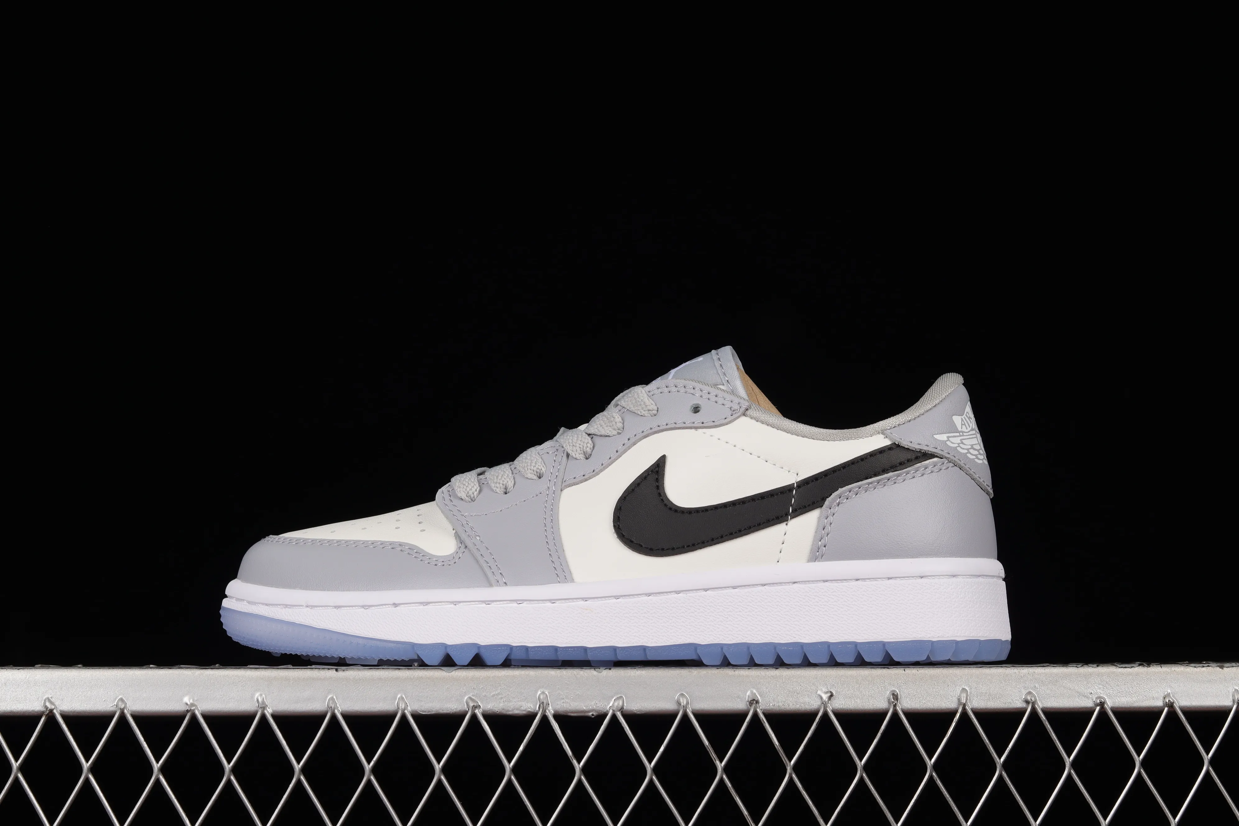 All categories Air Jordan Jordan series basketball shoes Air Jordan 1 Low Z version Air Jordan 1 Low Golf AJ1 Joe 1 new golf version Little Dior color DD9315-002